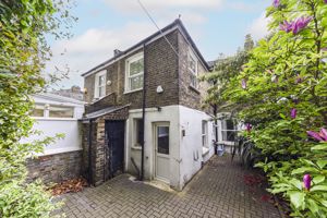 Photo 13- click for photo gallery